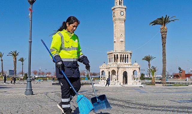 İzmir Büyükşehir Belediyesi’nden Kadın İstihdamına Destek